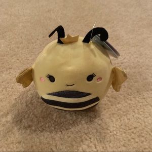 new with tags - 5” squishmallow sunny queen bee honeybee gold crown